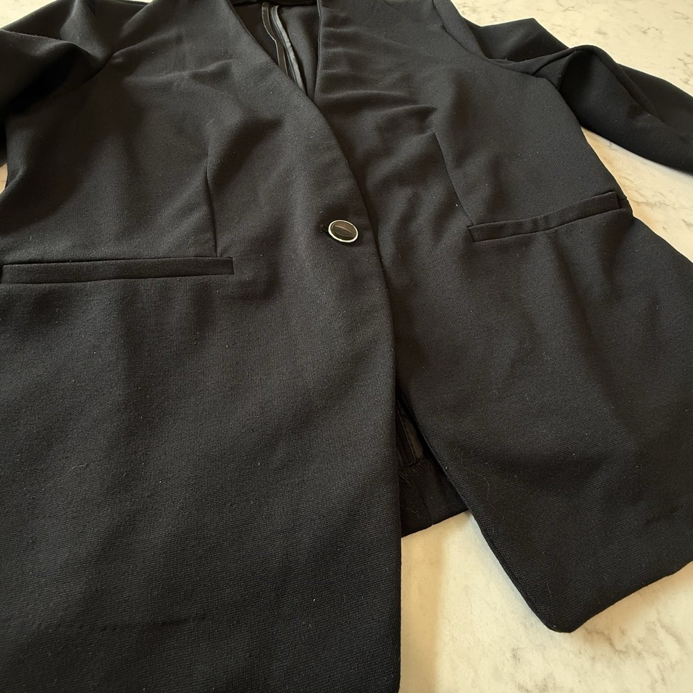 Black Blazer Women's M Soft-Shoulder  One-Button Casual Minimalist Capsule Basic - Picture 10 of 11